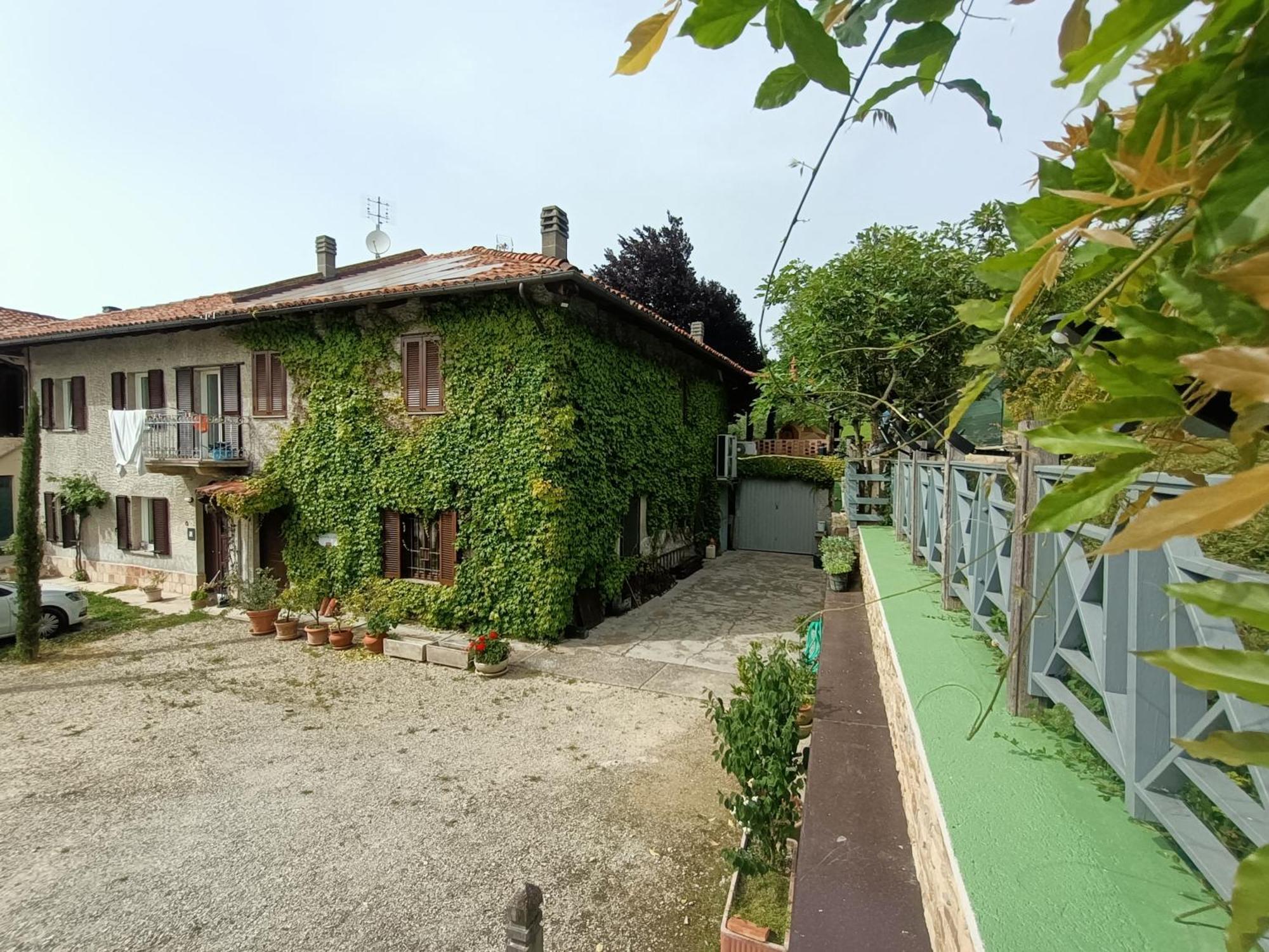 Casa Del Canta Borgomale Екстер'єр фото