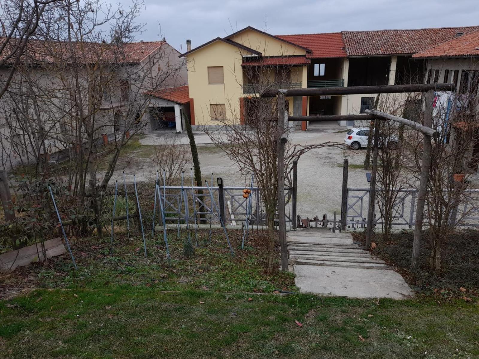 Casa Del Canta Borgomale Екстер'єр фото