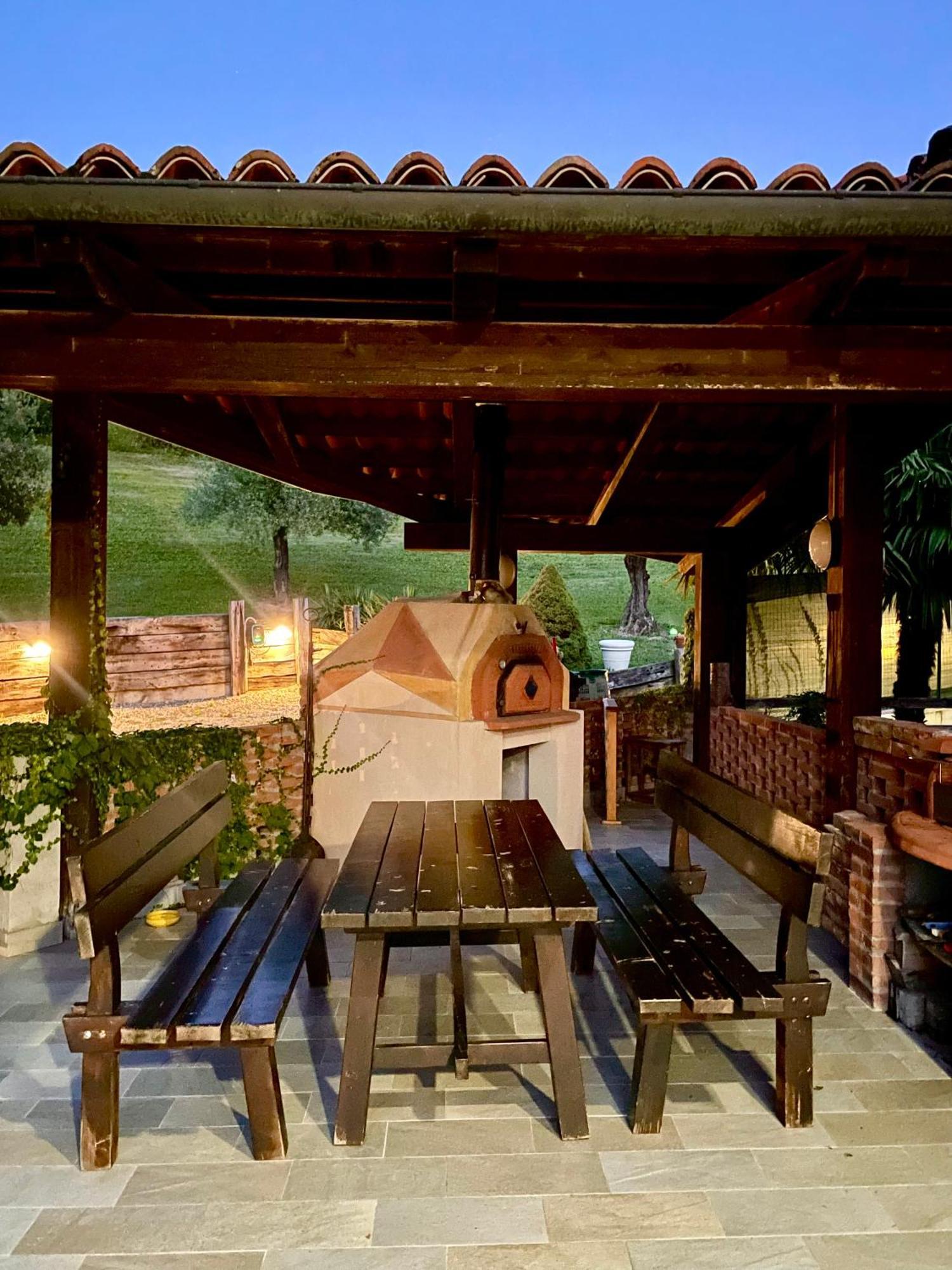 Casa Del Canta Borgomale Екстер'єр фото